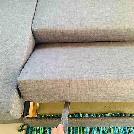 A Designed Loft A Minute Walk To The Διαμέρισμα *