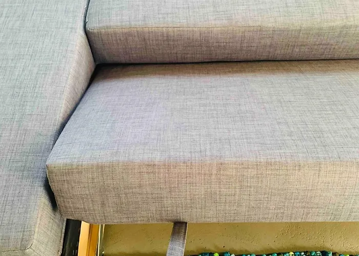 A Designed Loft A Minute Walk To The דירה *